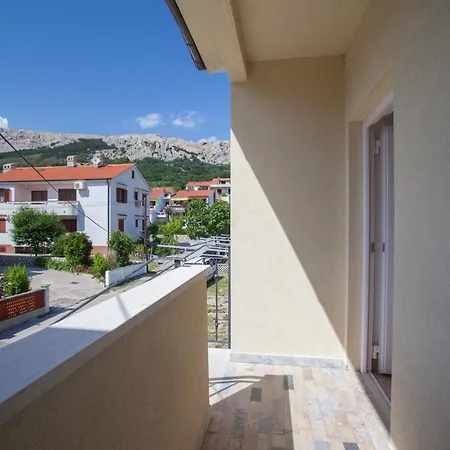 Dalibor 3* Baška