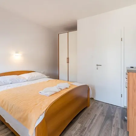 Dalibor 3* Baska (Krk)