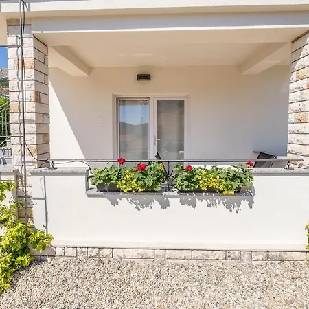 Dalibor 3* Baska (Krk)