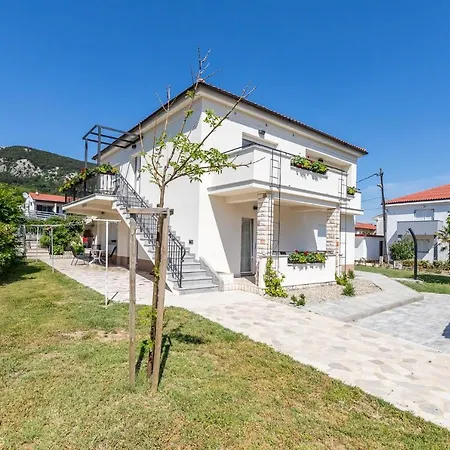 Dalibor Guest house