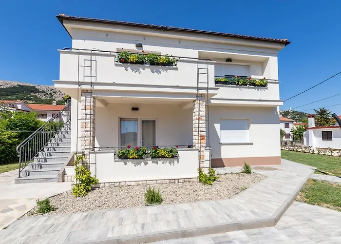 Dalibor 3* Baška