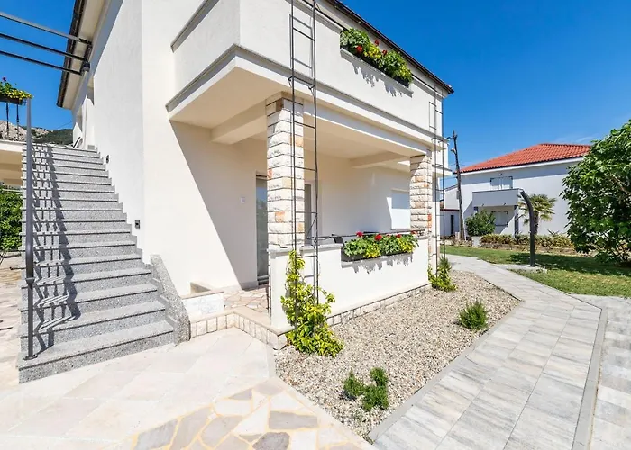 Dalibor Гостевой дом Башка